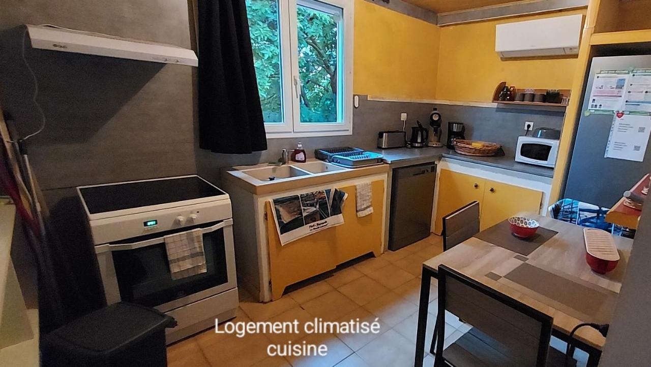 Le Barcares Logement Climatise Pour 6 Personnes, Draps Et Serviettes Non Fournis Air-Conditioned Accommodation For 6 People, Sheets And Towels Not Provided Alojamiento Con Aire Acondicionado Para 6 Personas, Sabanas Y Toallas No Incluidas 外观 照片