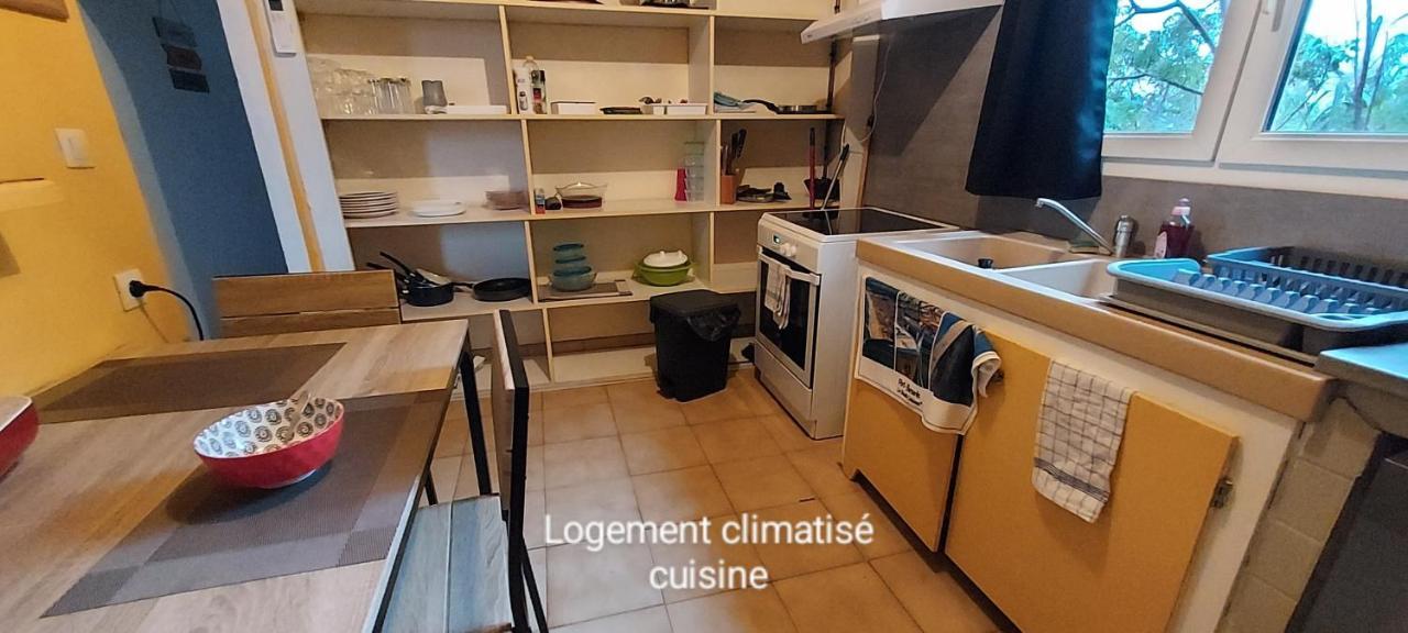 Le Barcares Logement Climatise Pour 6 Personnes, Draps Et Serviettes Non Fournis Air-Conditioned Accommodation For 6 People, Sheets And Towels Not Provided Alojamiento Con Aire Acondicionado Para 6 Personas, Sabanas Y Toallas No Incluidas 外观 照片