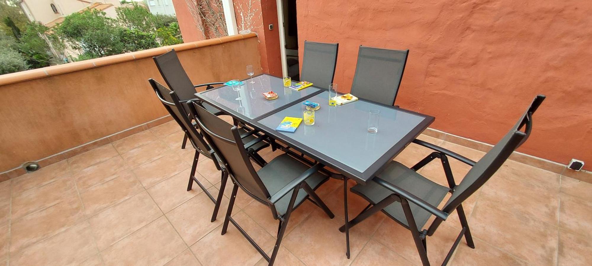 Le Barcares Logement Climatise Pour 6 Personnes, Draps Et Serviettes Non Fournis Air-Conditioned Accommodation For 6 People, Sheets And Towels Not Provided Alojamiento Con Aire Acondicionado Para 6 Personas, Sabanas Y Toallas No Incluidas 外观 照片