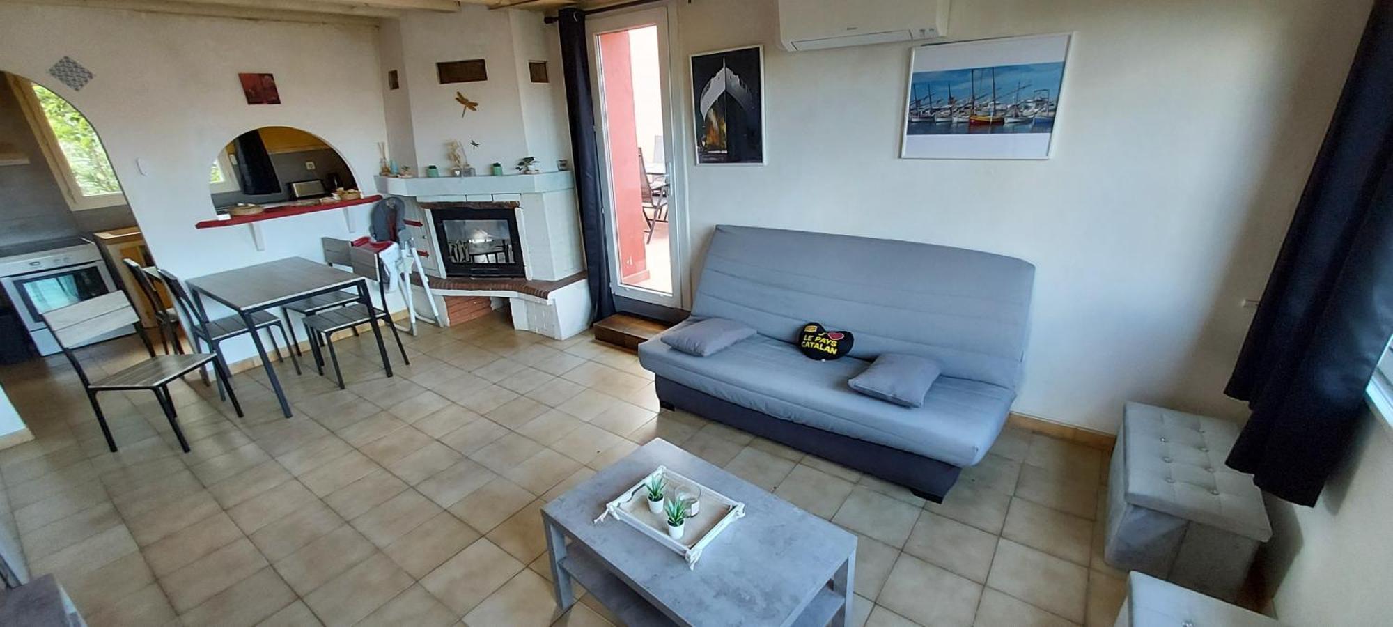 Le Barcares Logement Climatise Pour 6 Personnes, Draps Et Serviettes Non Fournis Air-Conditioned Accommodation For 6 People, Sheets And Towels Not Provided Alojamiento Con Aire Acondicionado Para 6 Personas, Sabanas Y Toallas No Incluidas 外观 照片